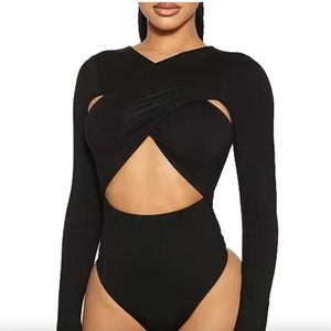 NWOT Naked WardrobeThe NW Criss-Cross Wrap Bodysuit Size XL